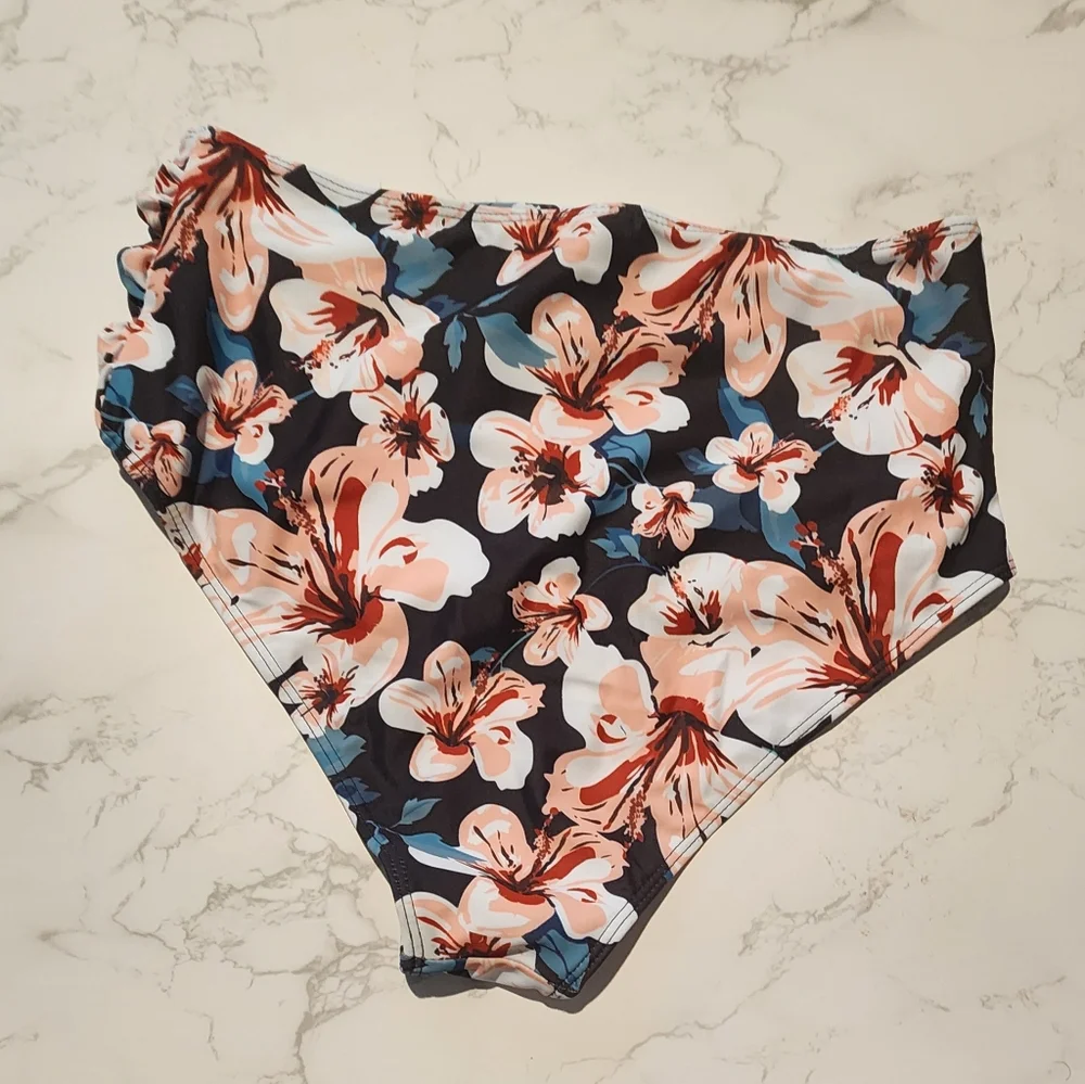 NWT Adisputent Womens Tankini Swimsuit Size Medium - Picture 7 of 7